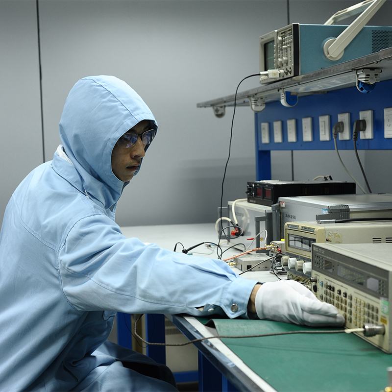 Principio de funcionamiento detallado de los sistemas de monitorización ambiental industrial: equipos de medición multiparamétrica exportados a plantas industriales de Europa y Asia